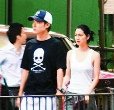 香港娱乐圈爆料姐弟恋,年龄差距下的爱情火花 第3张 香港娱乐圈爆料姐弟恋,年龄差距下的爱情火花 第3张